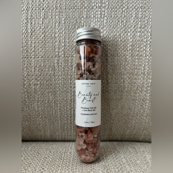 Natural Amor Bath Salts - Picture 1 of 2